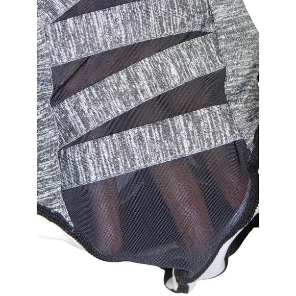 Stylish Black & Gray Athletic Leggings with Unique Side Design - Picture 6 of 8